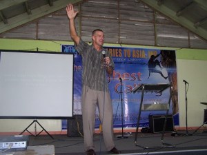 Reuben Egolf speaking at a Leadership Seminar in Philippines 
